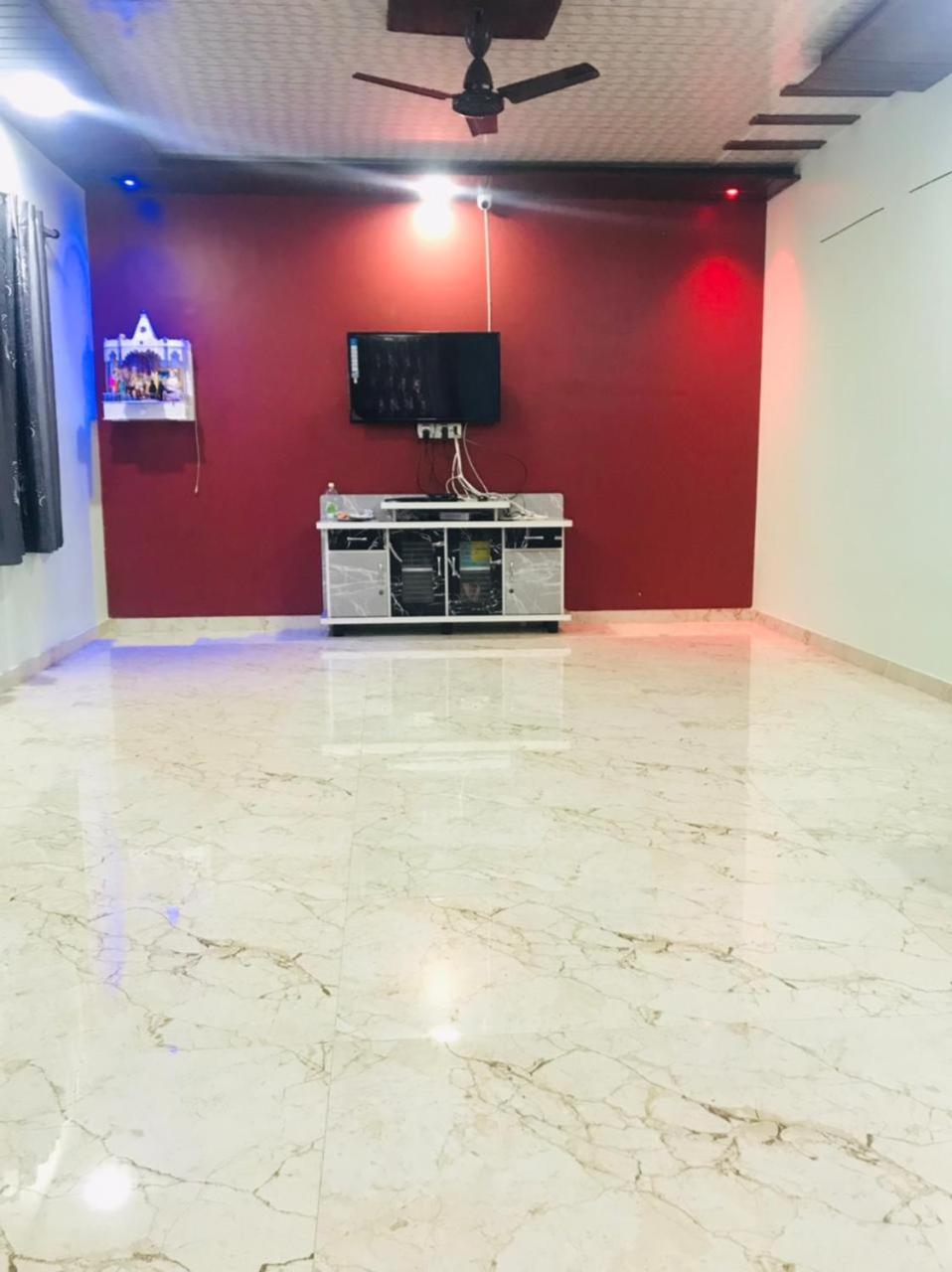 Sai Farm Hotel Karjat Buitenkant foto