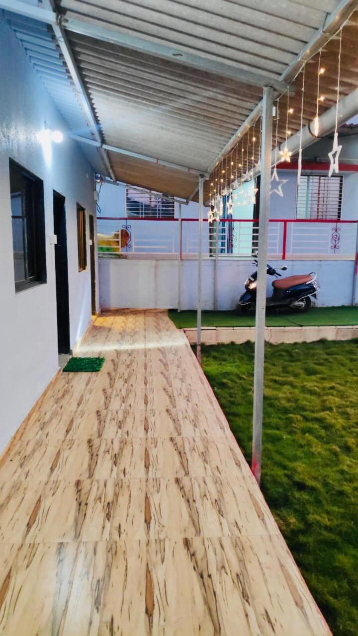 Sai Farm Hotel Karjat Buitenkant foto