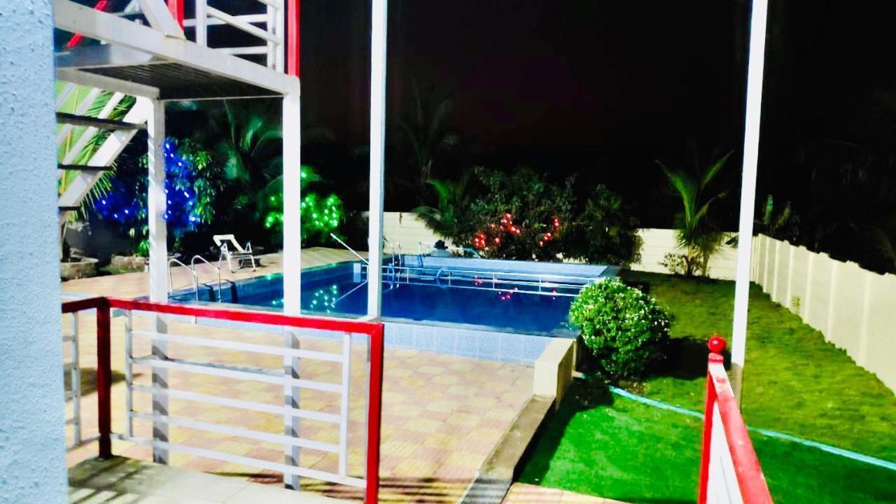 Sai Farm Hotel Karjat Buitenkant foto